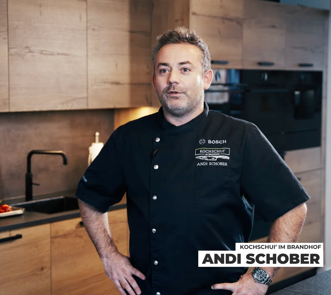 Video laden: Andi Schober beschreibt seine Erfahrungen mit Damastshop.