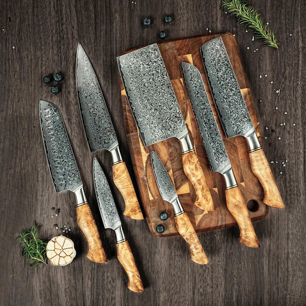 7er Messerset aus Damast | Chefmesser, Santoku, Hackmesser & mehr | Scharfe Klingen & Bergahorn Griff