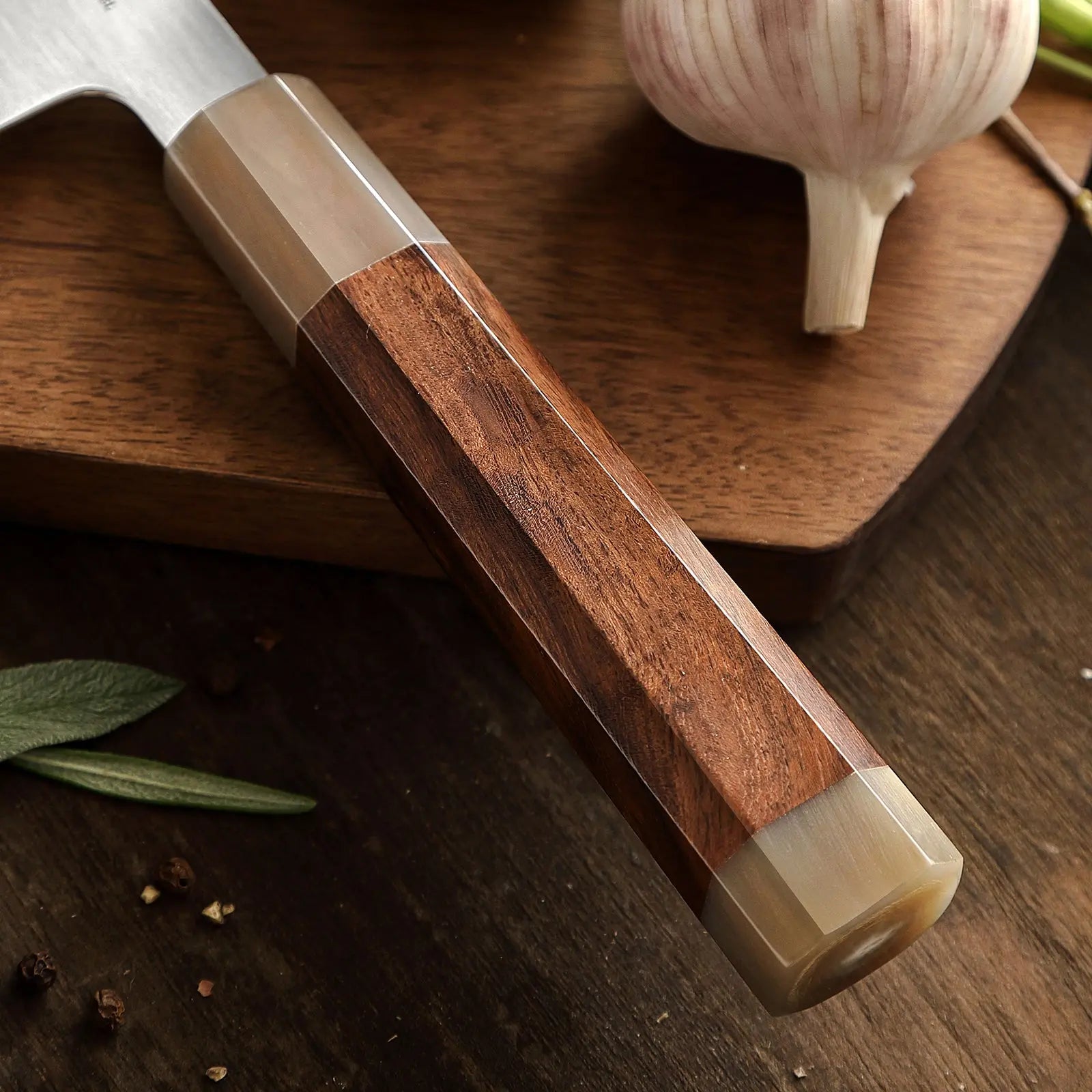 Japan ZDP-189 Bunka – Oktagonaler Griff aus Eisenholz & weißem Horn Damastshop.de - Damastshop